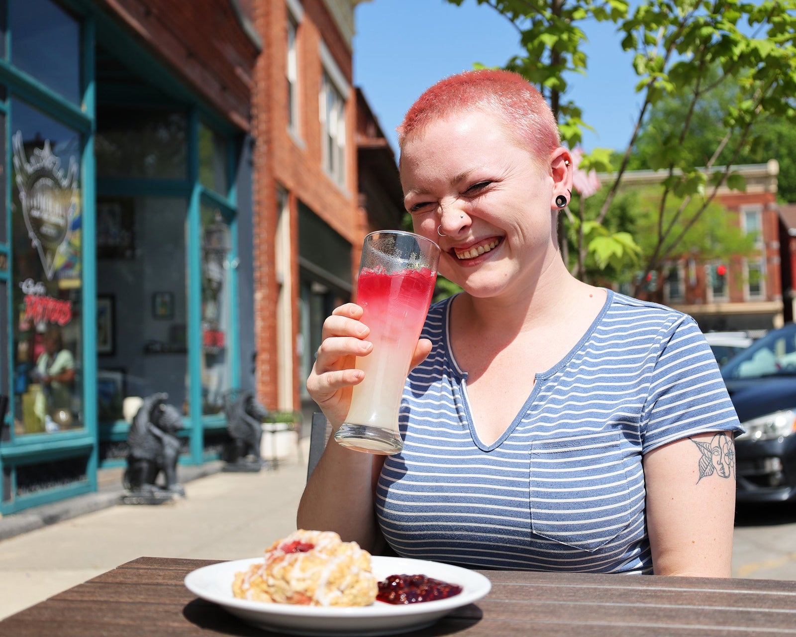Raspberry Lavender Lemonade