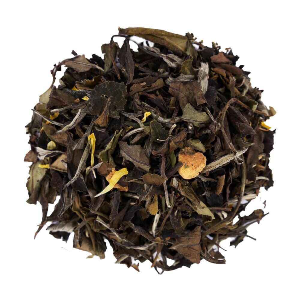 Top mound picture of The Whistling Kettle Mango Pear white tea with dried fruits.
